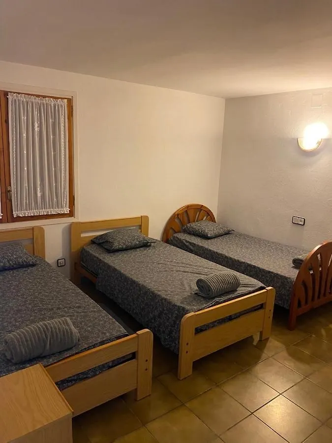 Charming 8-Bed Villa In Girona